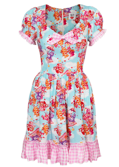 brigitte bardot mini dress When you're a working woman, the question is, What versatile pieces will get me through the season? For many, the answer is the all-important shift dress